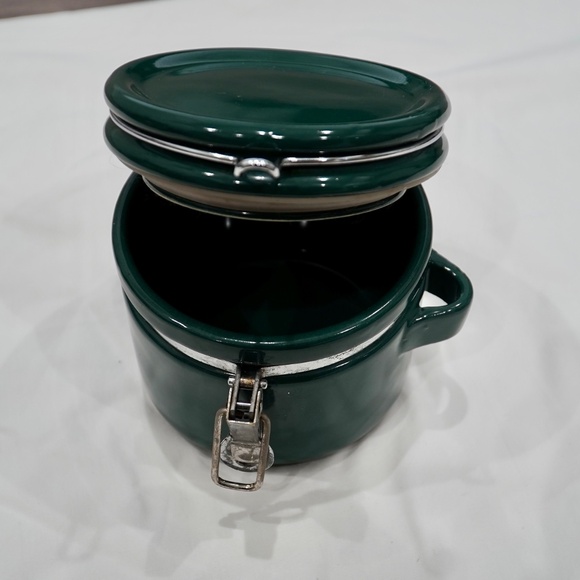 Glass Forest Green Air Tight Container with hinge - Picture 8 of 13
